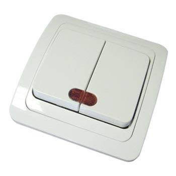 UNIVersal  Валери  Белый Выключатель 2-клавишный с подсветкой 10А 220В СП В0123